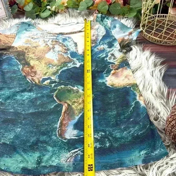 Misslook World Map Print T-Shirt - Picture 5 of 8